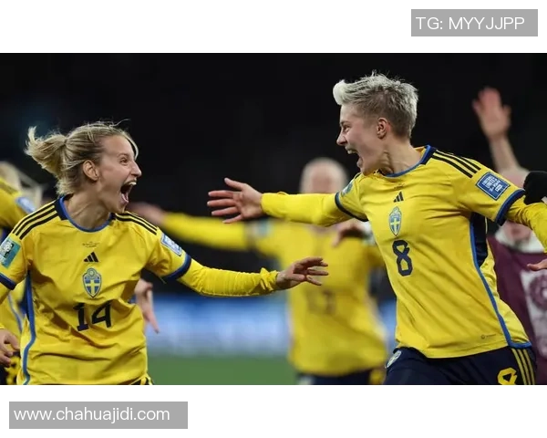 国外足球明星冬季时尚穿搭解析引领潮流风向标 国外足球明星冬季时尚穿搭解析引领潮流风向标